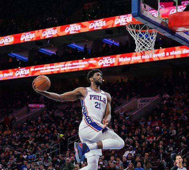 澳门威尼斯人-美国队全面压制，轻松取得晋级(美国队接应)